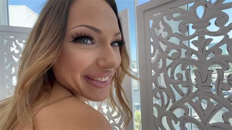 Sommerxbrooke dildo  Super Hot Marie Temara Onlyfans Sex Video with a Dildo